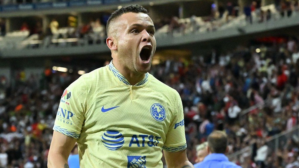 Jonathan 'Cabecita' Rodríguez, cerca de los 100 goles en la Liga MX