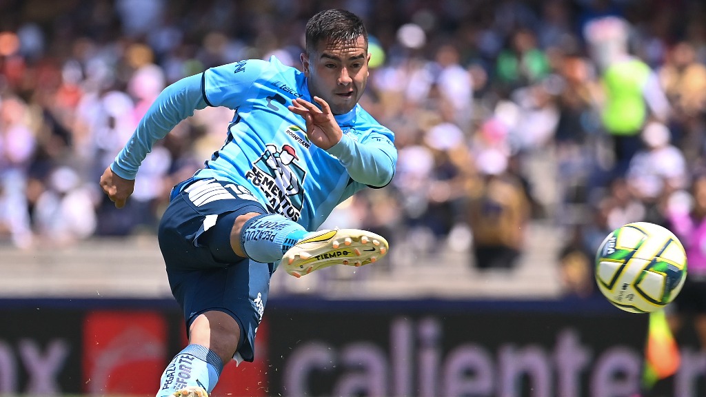9. Érik Sánchez - 8 MDE