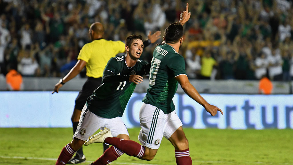 Henry Martín e Isaác Brizuela, dos goleadores recientes del Clásico Nacional entre Chivas vs América