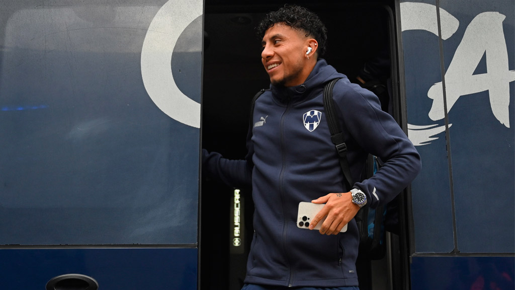 Joao Rojas pudo ir a Europa pero Monterrey puso el dinero