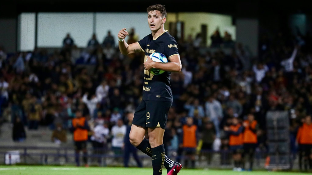 Juan Ignacio Dinenno se aferra a Pumas; quiere ganar un título