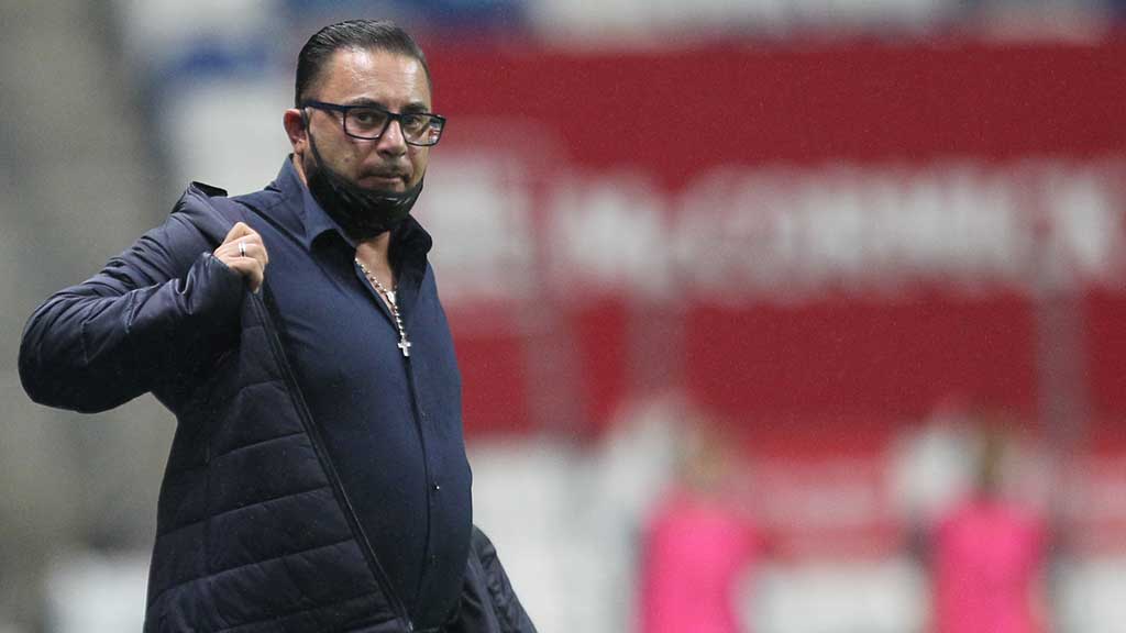 ¿Cuándo será presentado el ‘Turco’ Mohamed como técnico de Pumas?