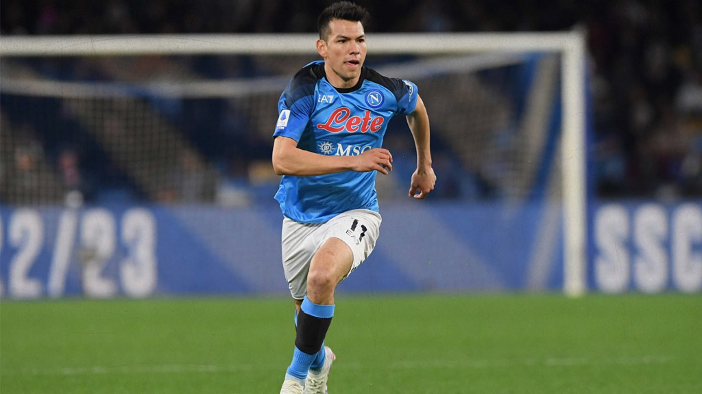 Napoli, poco optimista con renovación de Chucky Lozano