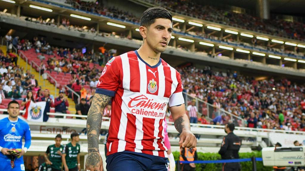 Víctor 'Pocho' Guzmán, ¿Cómo le ha ido en el Clásico Chivas vs América?