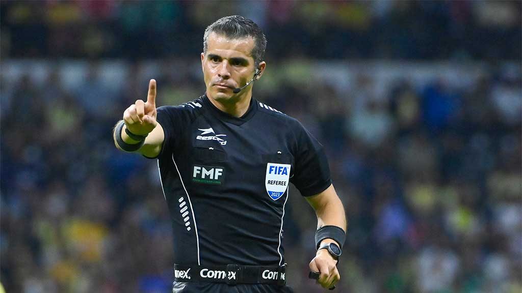 Fernando Hernández emite postura sobre el ‘rodillazo’ a Lucas Romero