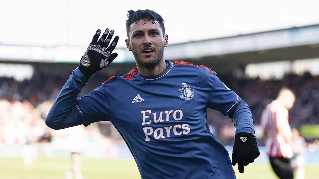 Santiago Giménez ya está entre los principales goleadores de la Eredivisie
