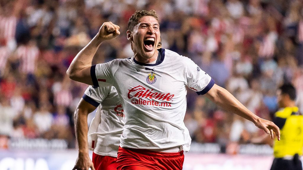 Chivas: ¿Luis Olivas está borrado para Veljko Paunovic?