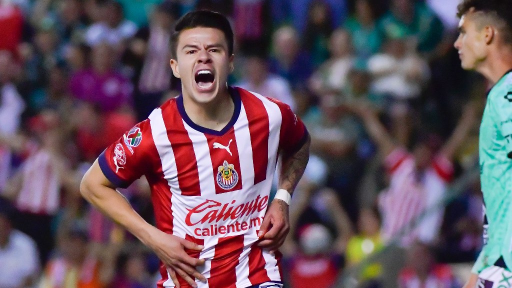 Chivas: Quién es Pavel Pérez, el atacante que empieza a brillar en Guadalajara