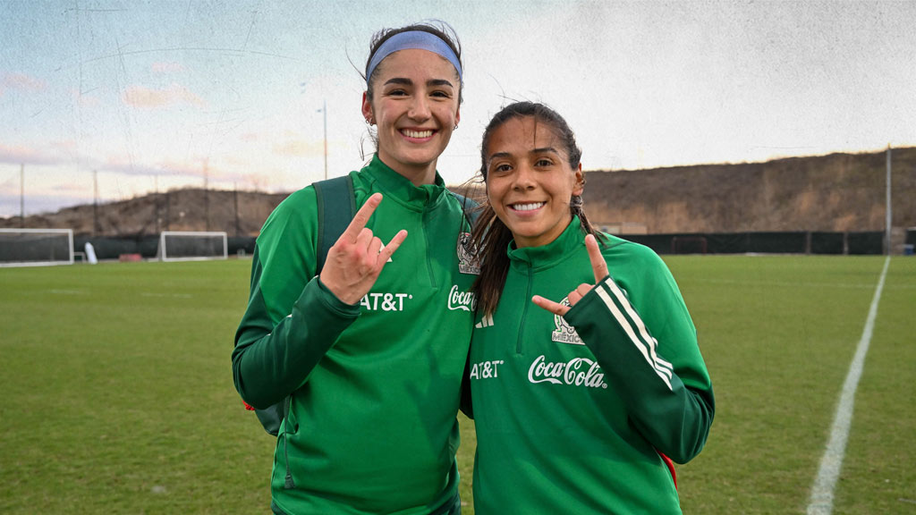 María Sánchez y Diana Ordóñez, jugadoras del Houston Dash y la Selección Mexicana