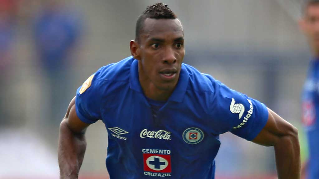 ¿Qué fue de Luis Amaranto Perea, el defensa brilló en Cruz Azul?