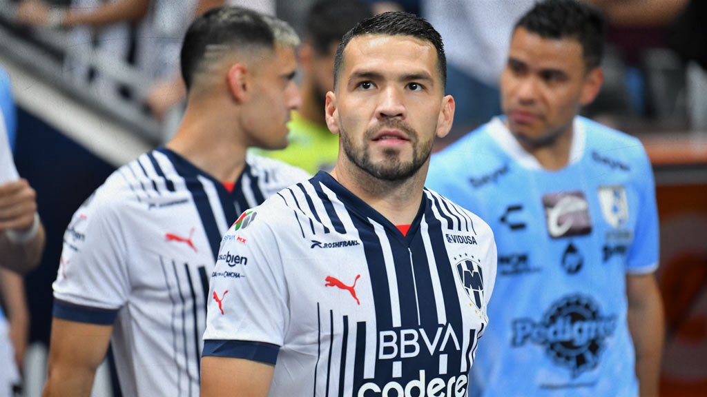 Rayados de Monterrey sigue sin resolver contrato de Celso Ortiz