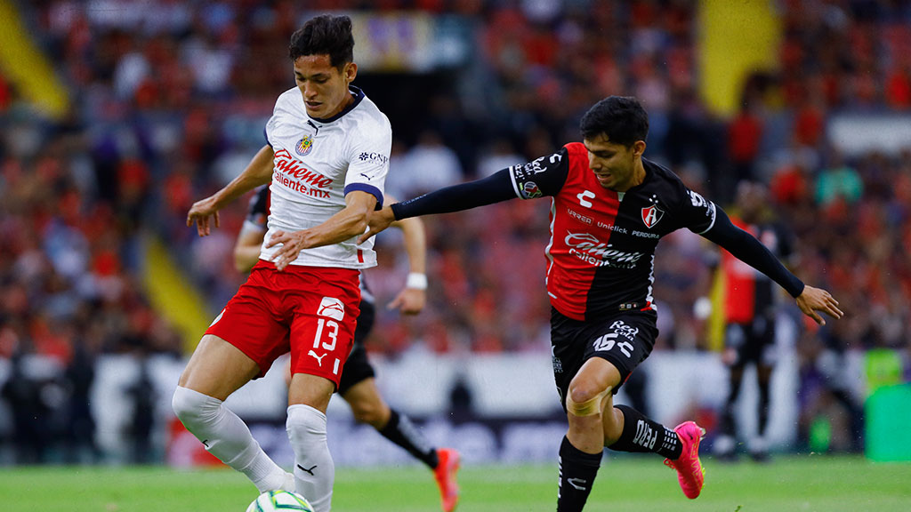 Atlas vs Chivas: ¡Polémica por tres penales en 30 minutos! ¿Fue correcta la decisión del árbitro?