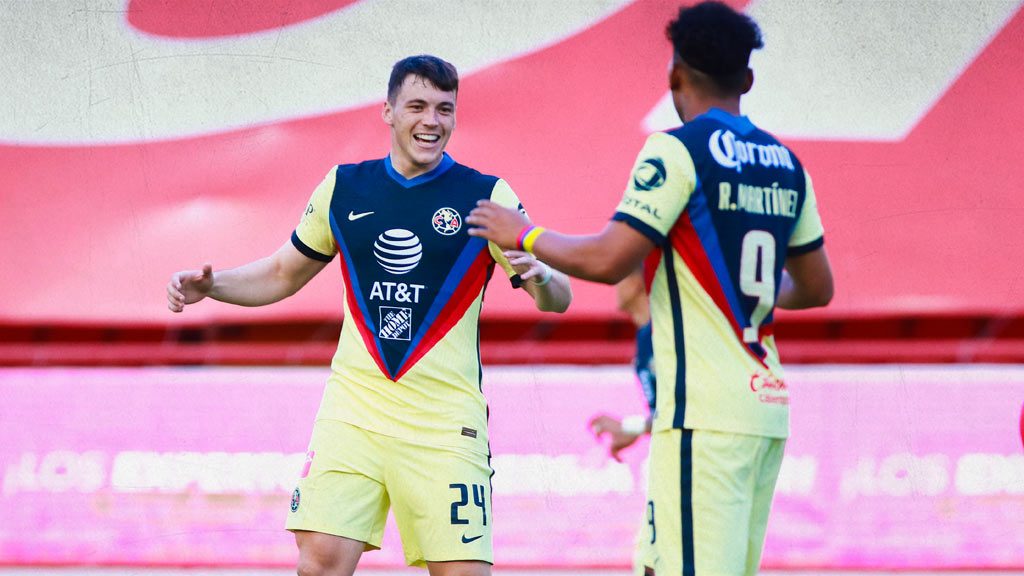 Federico Viñas y Roger Martínez están en las puertas de salida del América