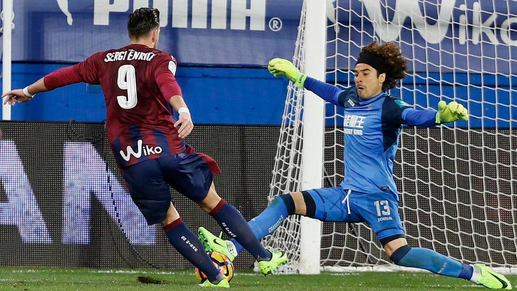 Guillermo Ochoa / Ajaccio y Granada / 2013-14 y 2016-17
