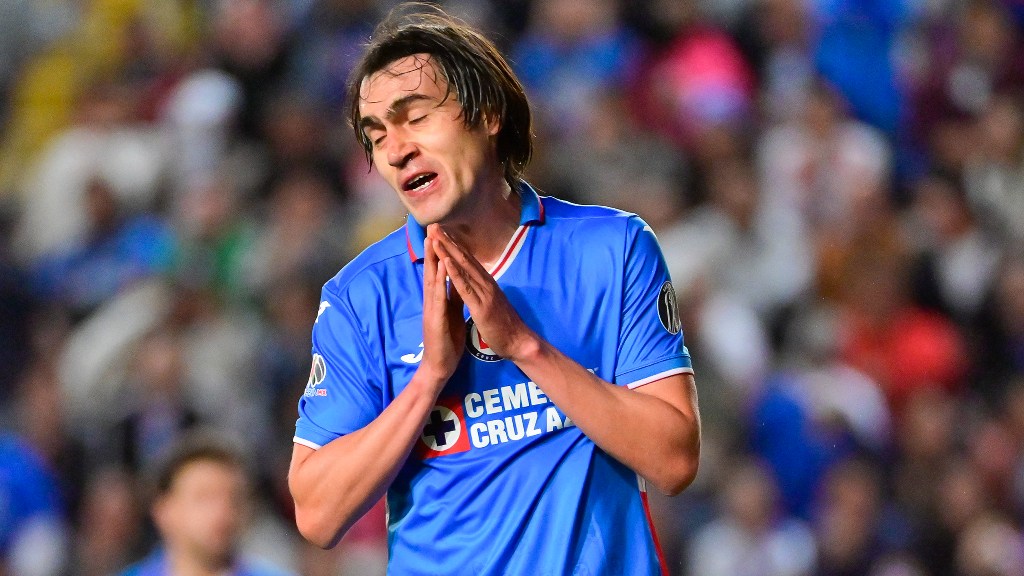 Ya comenzó la limpia en Cruz Azul; hay 3 bajas seguras