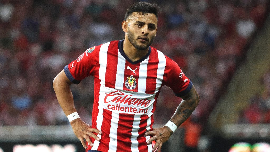 Chivas: Alexis Vega, en polémica por meme de Quiñones; el de Atlas ya le respondió y hay sanción