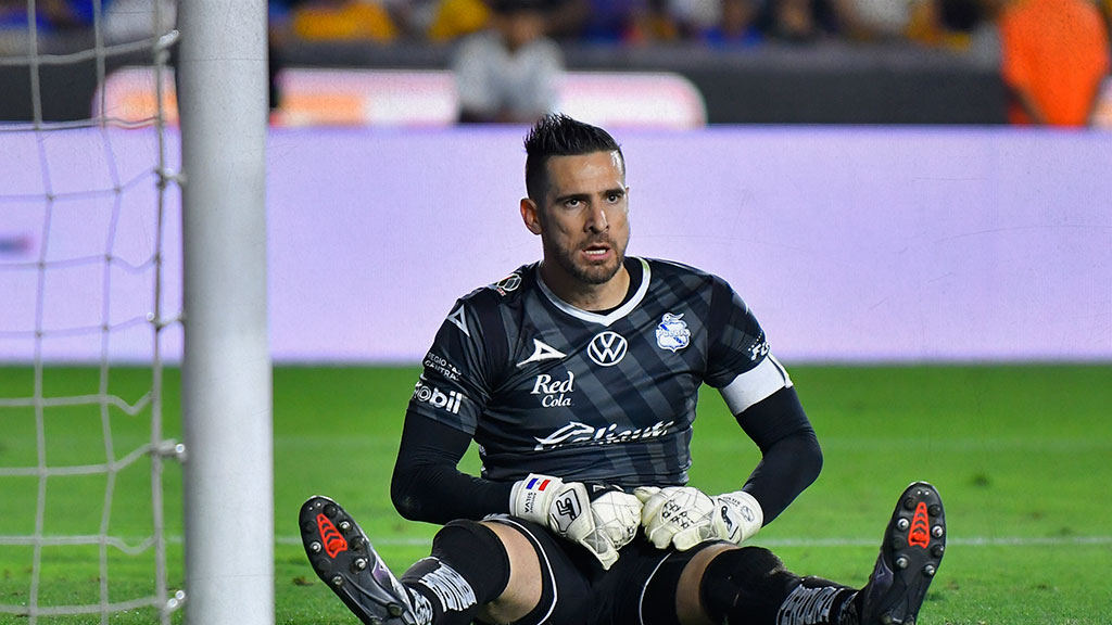 Puebla ya no contaría con Antony Silva; ¿el portero de 39 años se merece otra oportunidad en Liga MX?