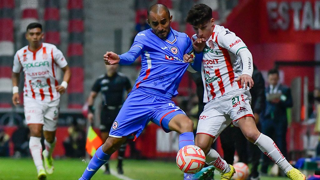 Rafael Baca encabezaría lista de transferibles en Cruz Azul; tres jugadores más se le suman