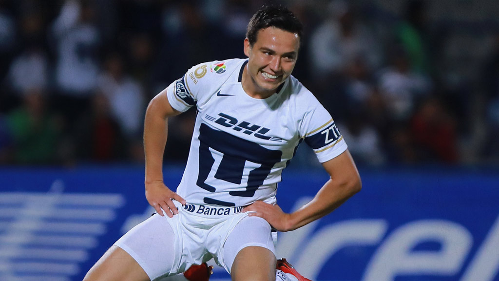 Cubo Torres durante su paso con Pumas UNAM en la Liga MX