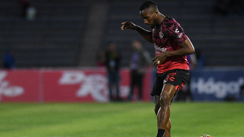 Julián Quiñones, futbolista del Atlas que prepara su naturalización por la Selección Mexicana