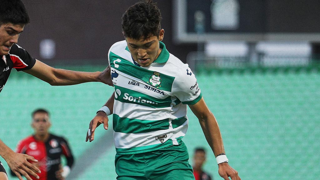 Sebastián Valenzuela, canterano de Santos Laguna probará suerte en España