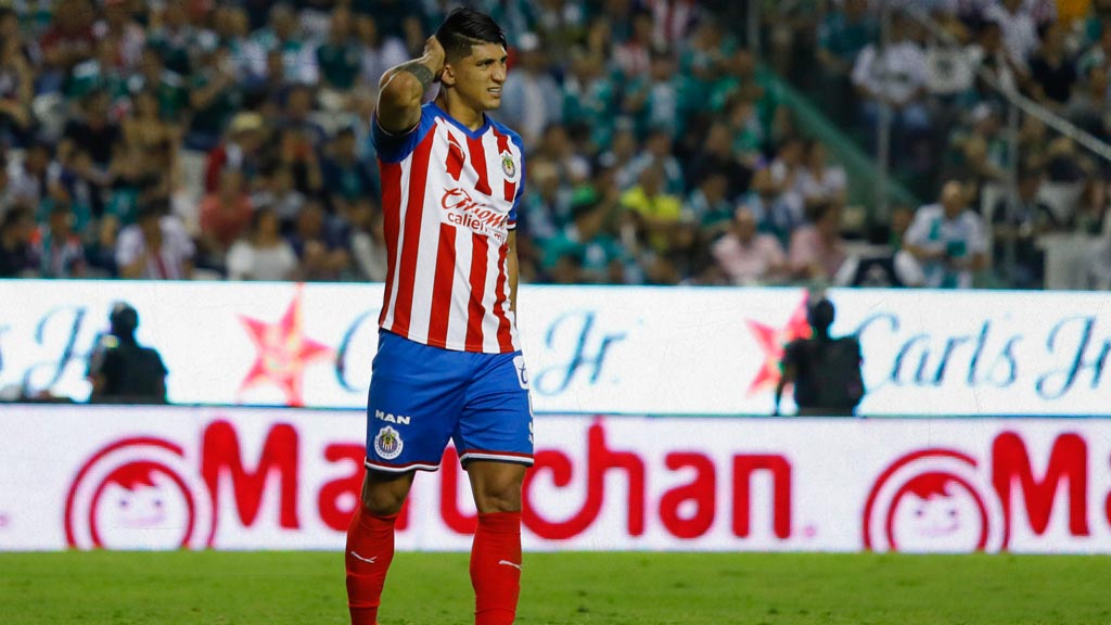 Alan Pulido es la última opción de Chivas para fichar un delantero