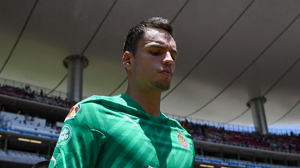 Chivas: Oscar Whalley sin oportunidad con Veljko Paunovic hasta el momento