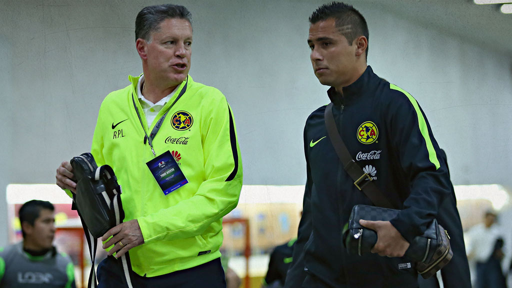 Ricardo Peláez revela cómo corrió a Paul Aguilar del América