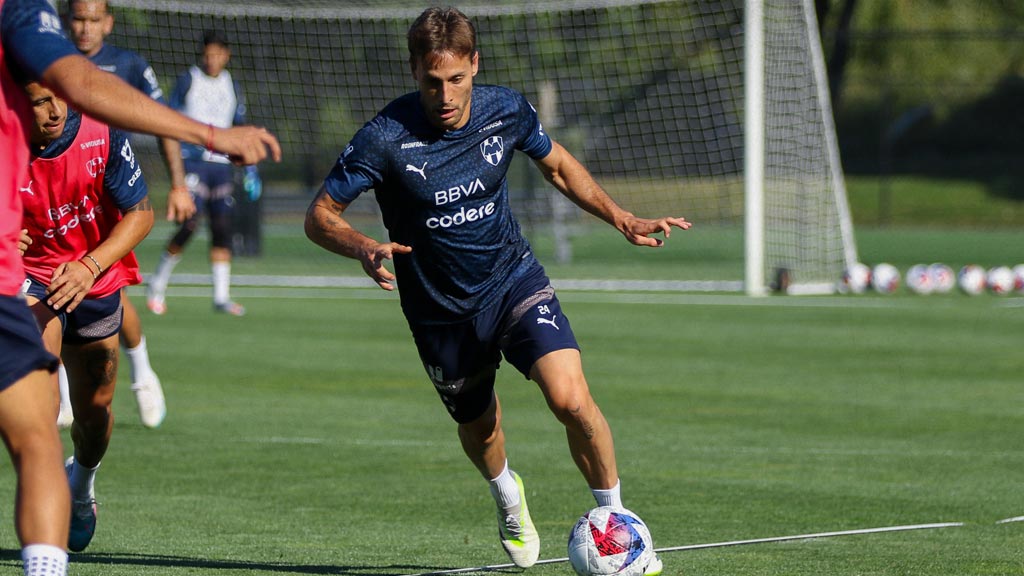 Sergio Canales podría estar, al menos, en la banca ante Seattle Sounders