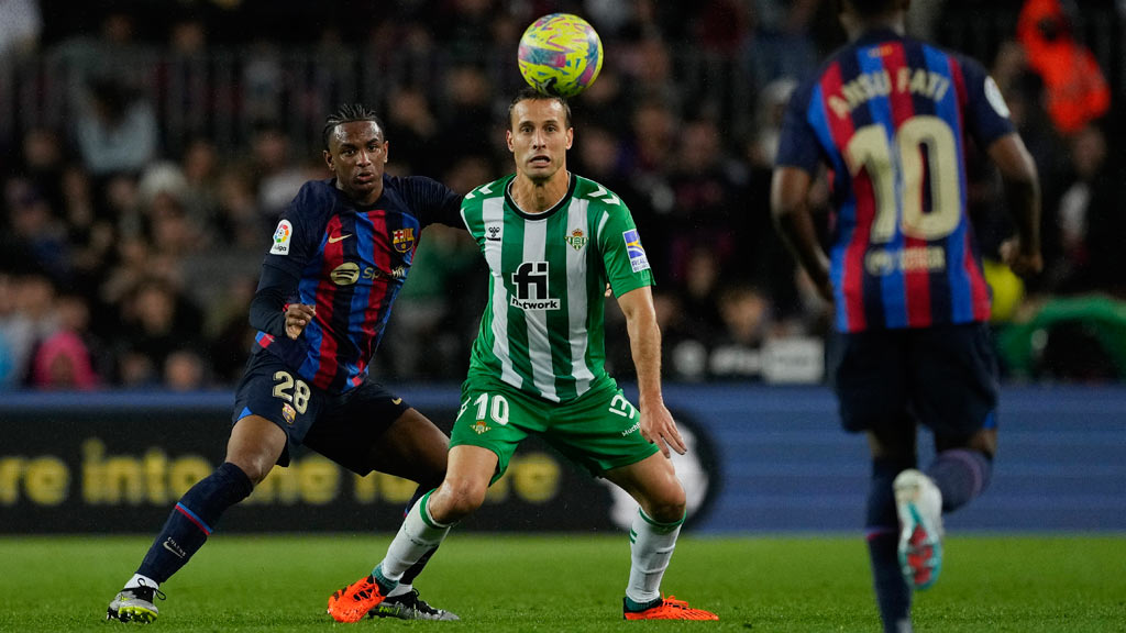 Sergio Canales, el bombazo que quieren en Rayados