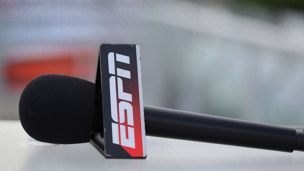 Apple TV busca compra de ESPN