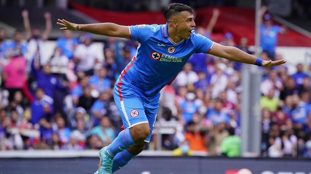 Cruz Azul, dispuesto a pagar sueldo de Iván Morales para que se vaya