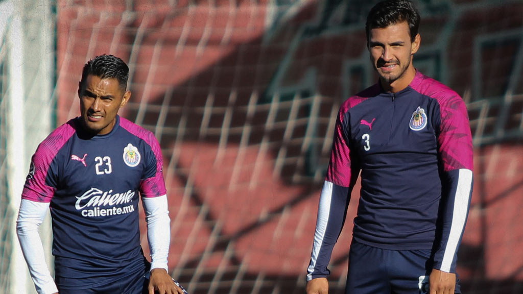 Futbolistas que fueron campeones con Chivas y Santos