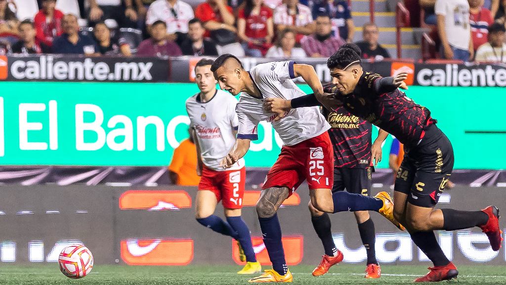 Chivas vs Xolos: Pronóstico, momios y picks gratis; ¿Alexis Vega anotará otra vez?