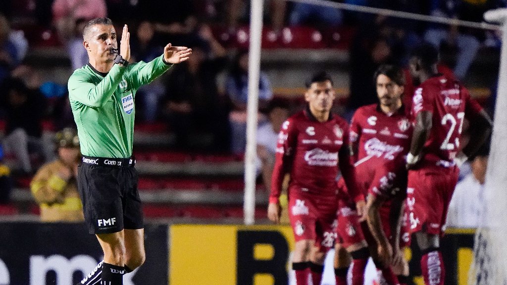 ¿Era penal para Querétaro? Atlas celebró la decisión del árbitro