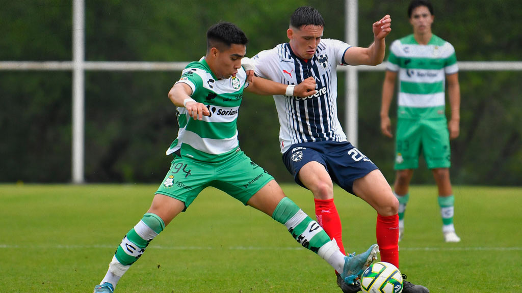 Jaziel Orozco en su paso por Santos Laguna