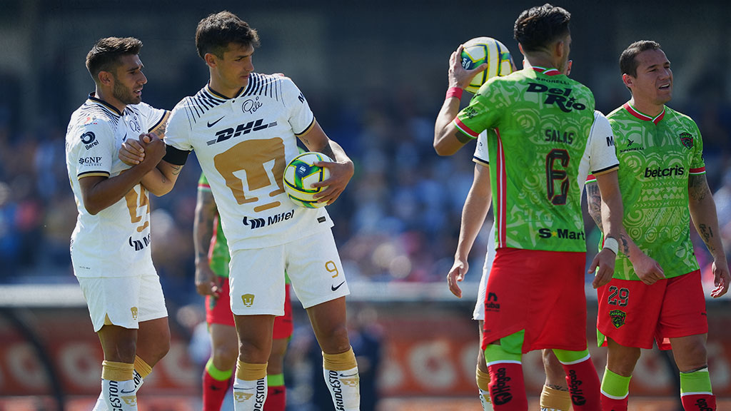 Juárez vs Pumas: Pronóstico, momios y picks gratis; ¿Chino Huerta anotará otra vez?