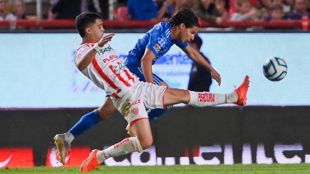 Necaxa y Tigres se enfrentan en el torneo Apertura 2023
