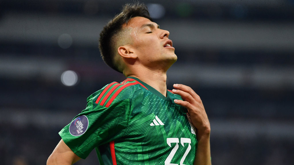 Chucky Lozano no la pasó bien con Tata Martino