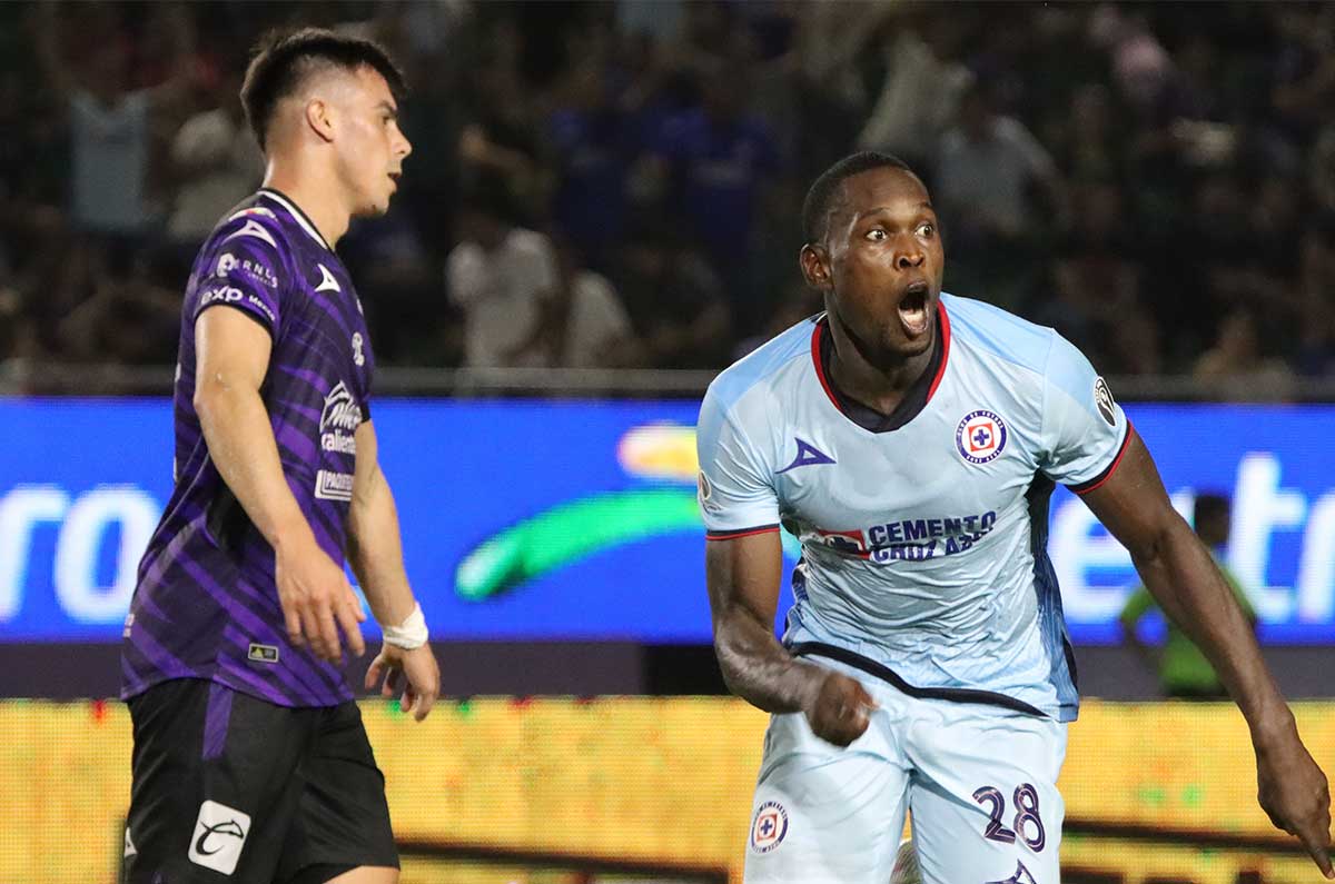 Cruz Azul con empate de último minuto ante Mazatlán FC, ¿Cambindo es el goleador que necesitaban?