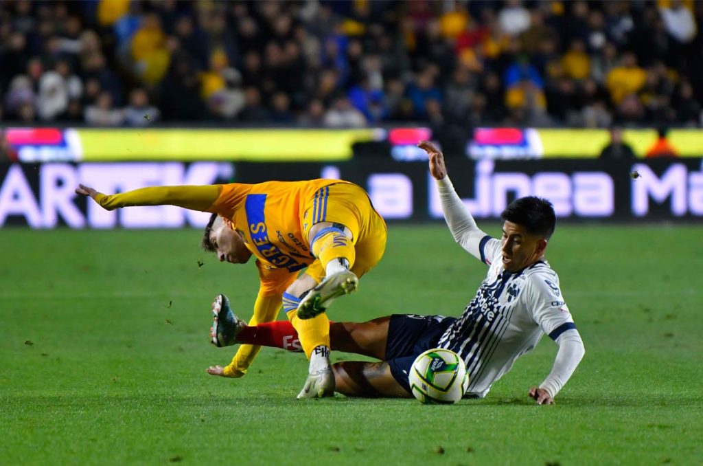 Fernando Gorriarán y Maxi Meza, dos de los fichajes más caros del Clásico Regio