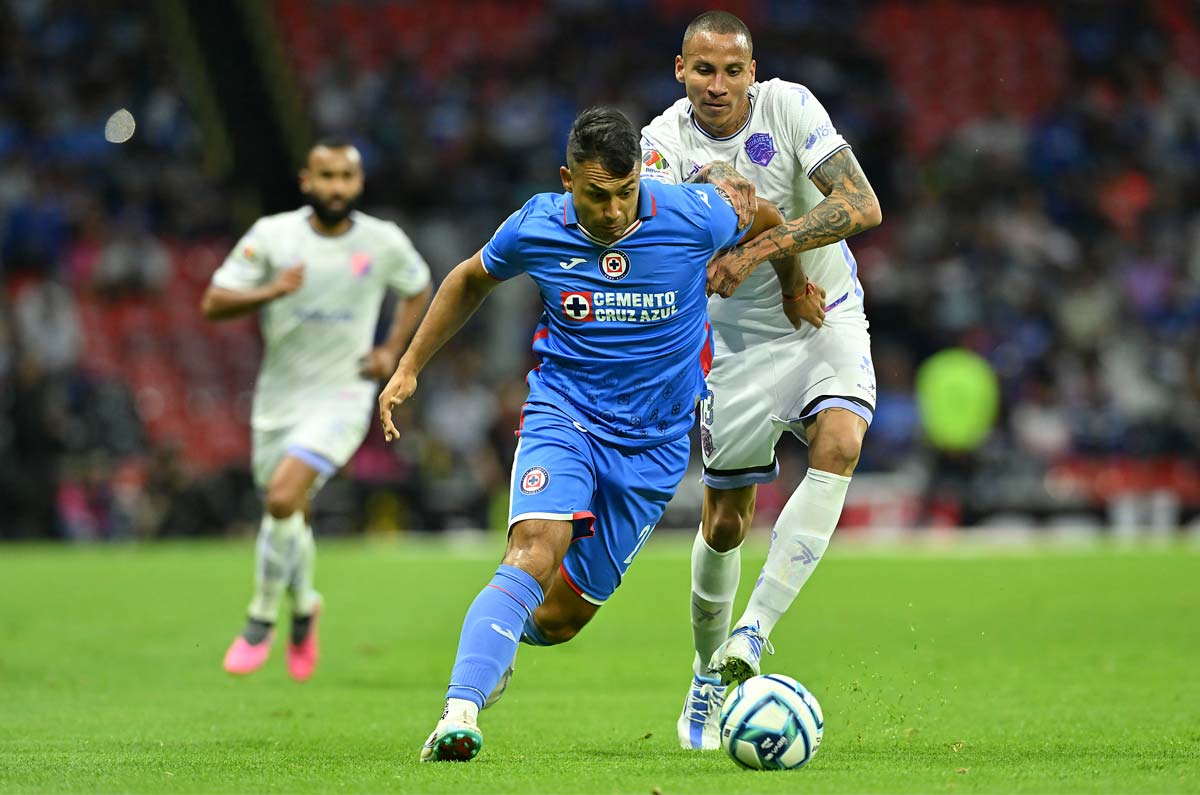 ivan-morales-ap-23-cruz-azul