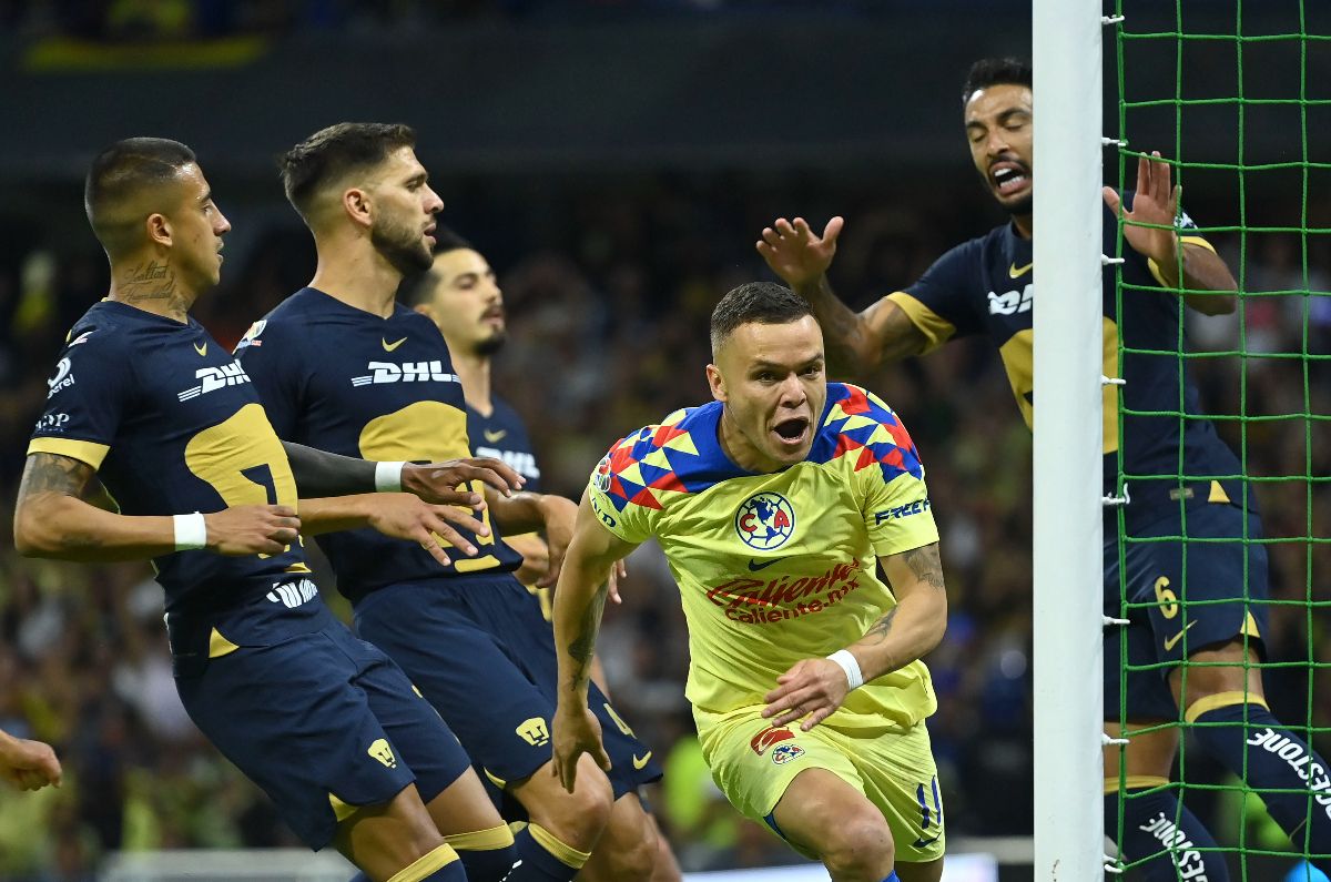 América vs Pumas: ¿Era penal? Polémico gol de ‘Cabecita’ Rodríguez