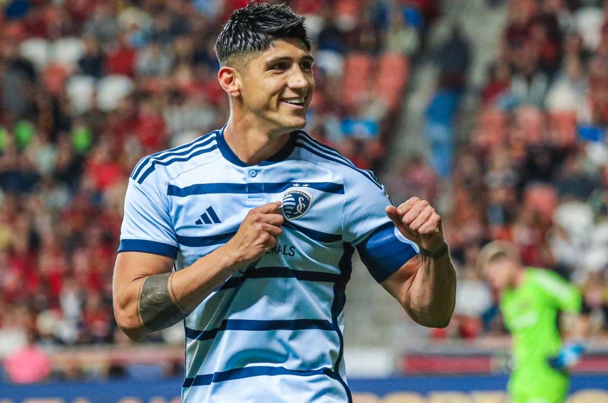 Alan Pulido encuentra redención en MLS y Sporting Kansas City