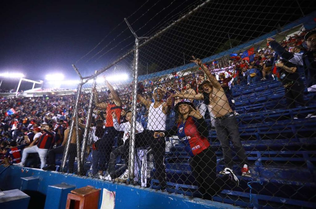 Faitelson se burló de Claudia Sheinbaum por su evento fallido en estadio del Atlante 0