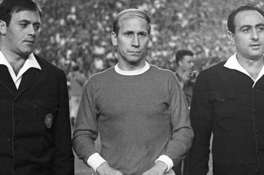 Quién fue Bobby Charlton, leyenda de Inglaterra y el Manchester United