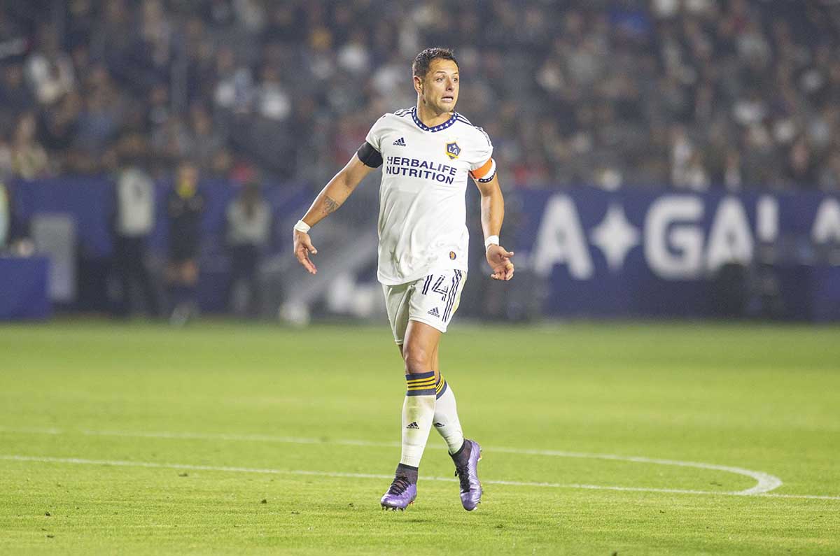 El retiro no entra en planes de Chicharito Hernández “Yo me veo jugando, le tengo mucho amor a este deporte”