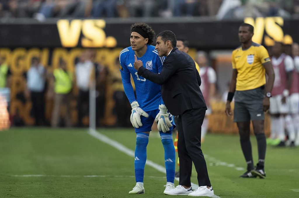 “No es intocable” Jaime Lozano habla de Guillermo Ochoa