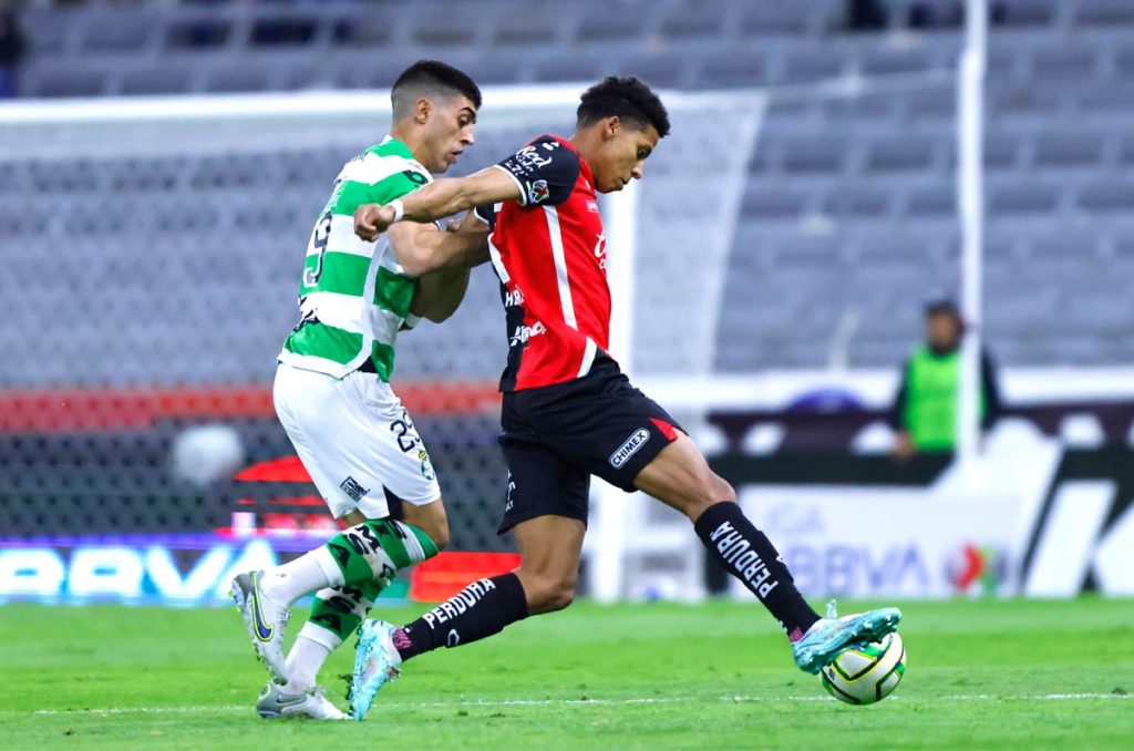 Juan Brunetta y Ozziel Herrera pudieron jugar en Monterrey para el Apertura 2023