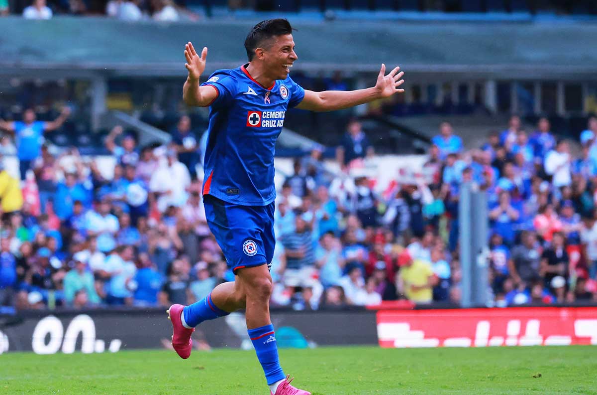 ¡Por fin! Cruz Azul logra ganar en el Azteca ante León ¿hay polémica?